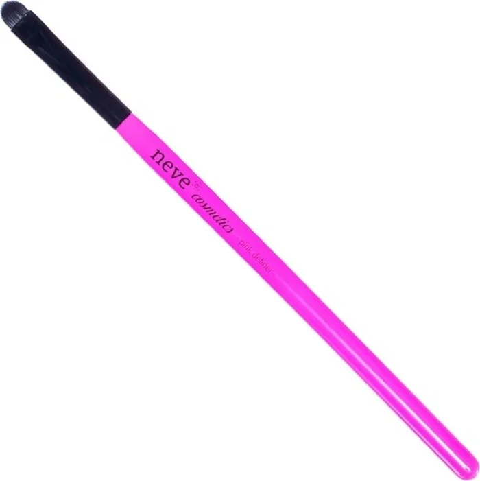Neve Cosmetics Pink Definer Brush